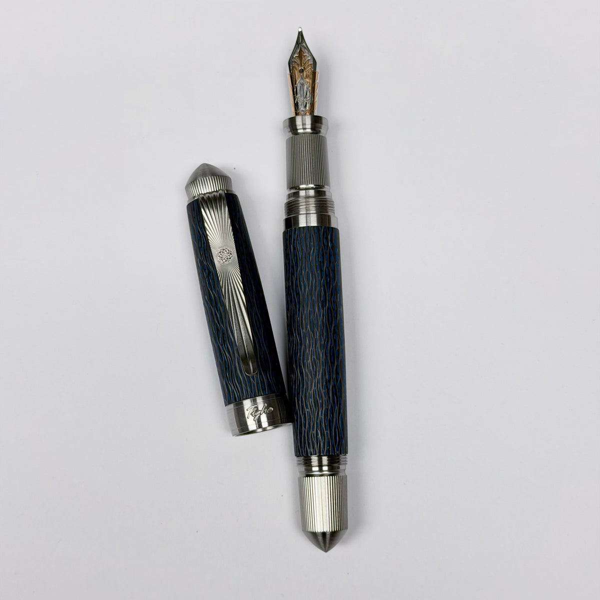 Blue Pinstripe — Blue Fiberglass & Carbon Fiber Pen