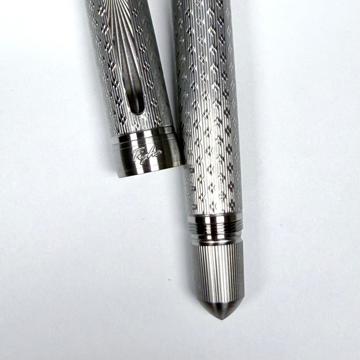 Traditional Guilloché — Engraved Stainless Steel Fountain Pen
