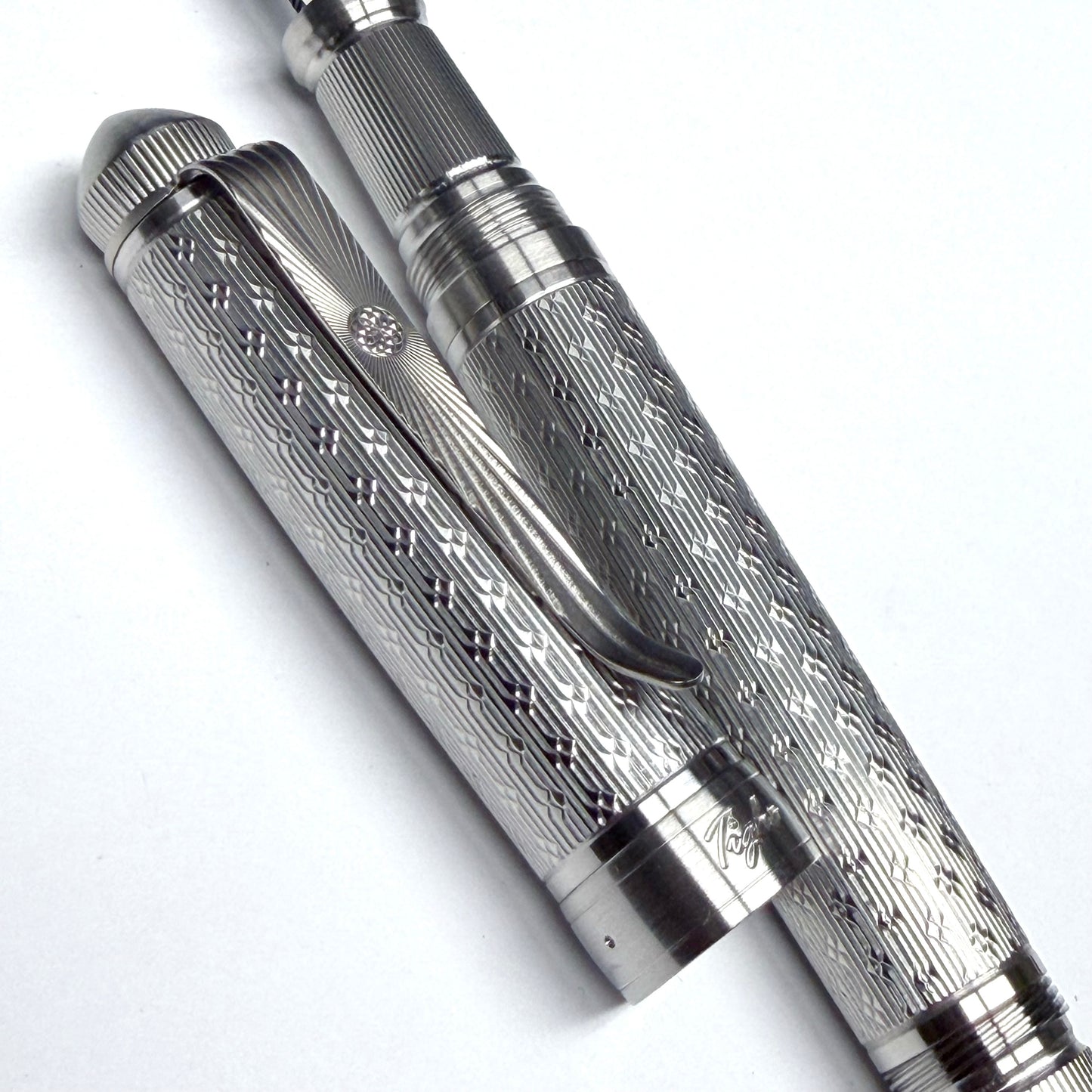 Traditional Guilloché — Engraved Stainless Steel Fountain Pen