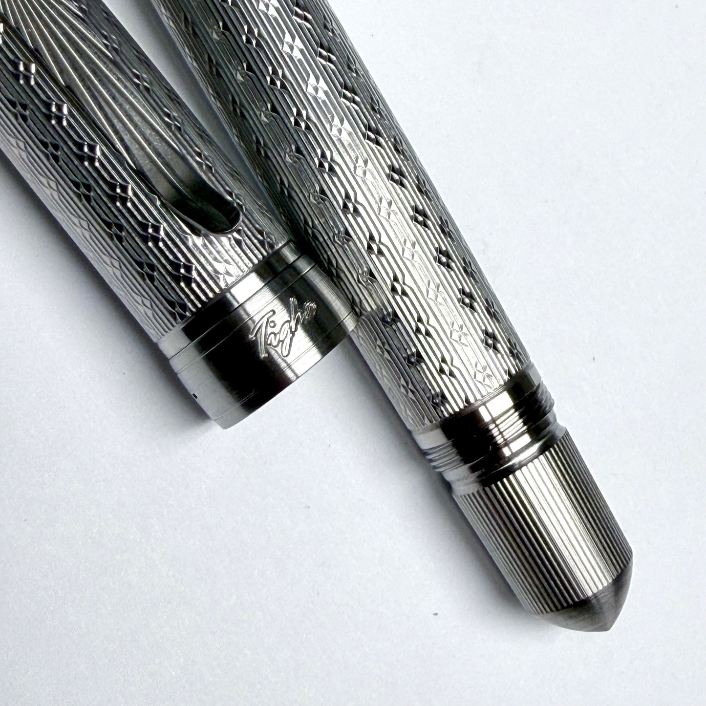 Traditional Guilloché — Engraved Stainless Steel Fountain Pen