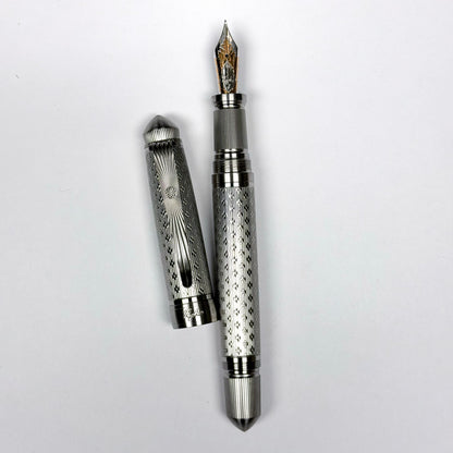 Traditional Guilloché — Engraved Stainless Steel Fountain Pen